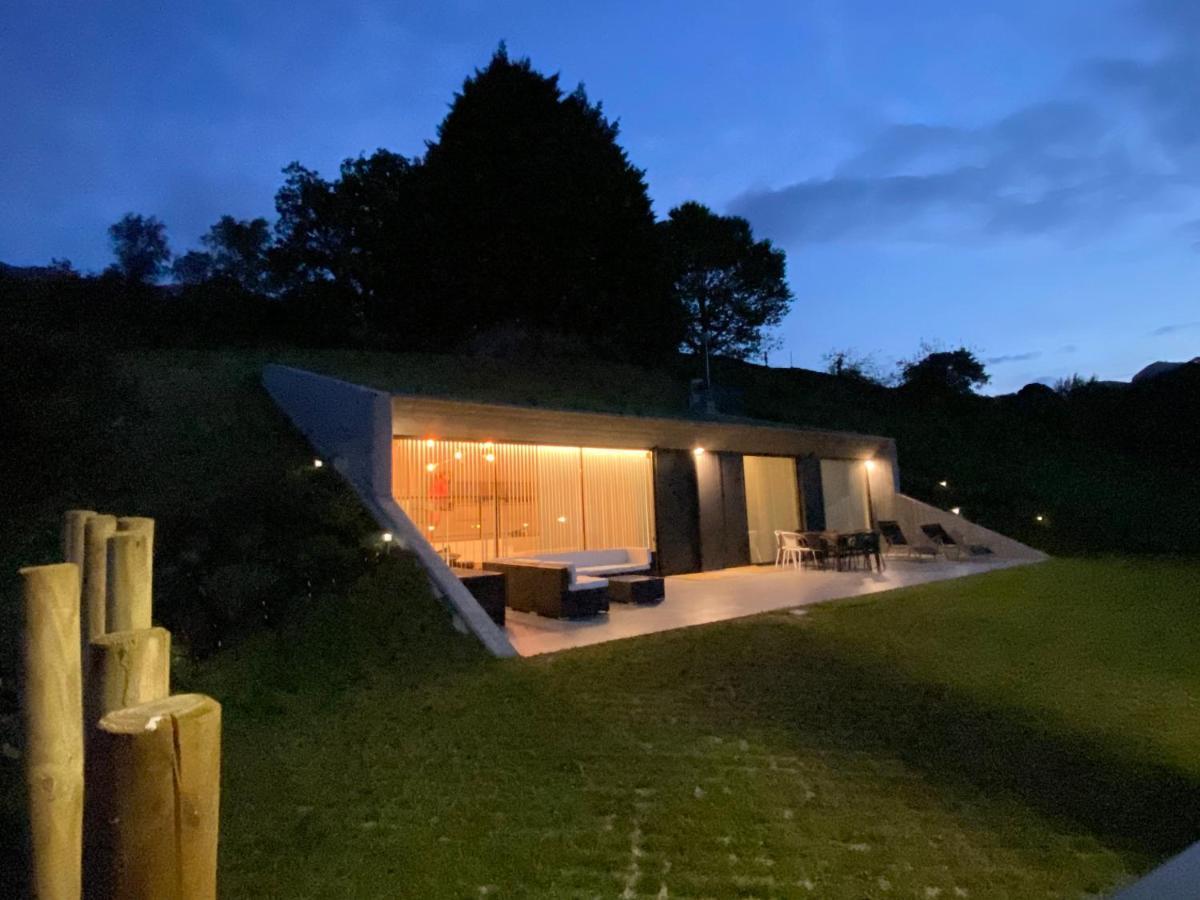 La Casa De Hierba - Casa De Campo De Diseno Con Jardin Y Wifi Cerca De Las Playas De Llanes Eksteriør bilde