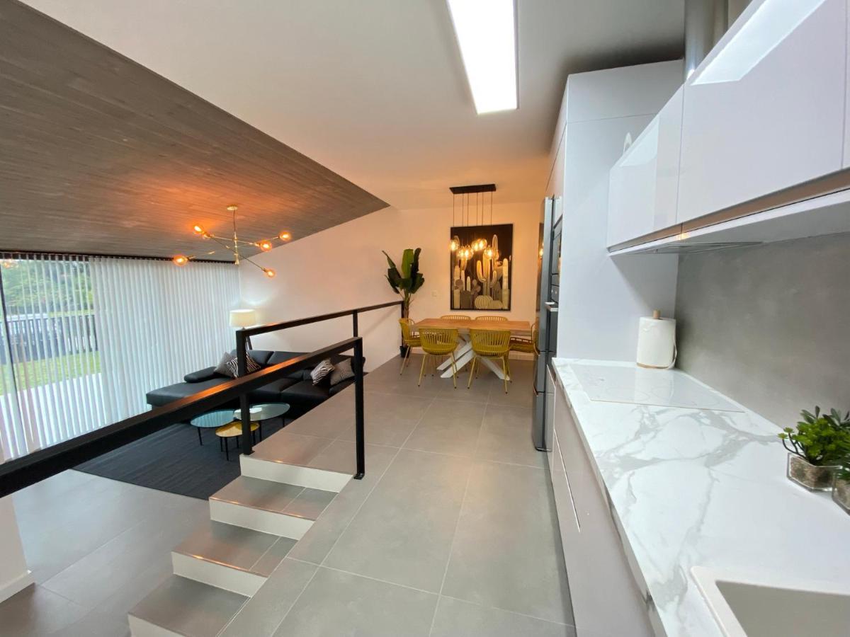 La Casa De Hierba - Casa De Campo De Diseno Con Jardin Y Wifi Cerca De Las Playas De Llanes Eksteriør bilde